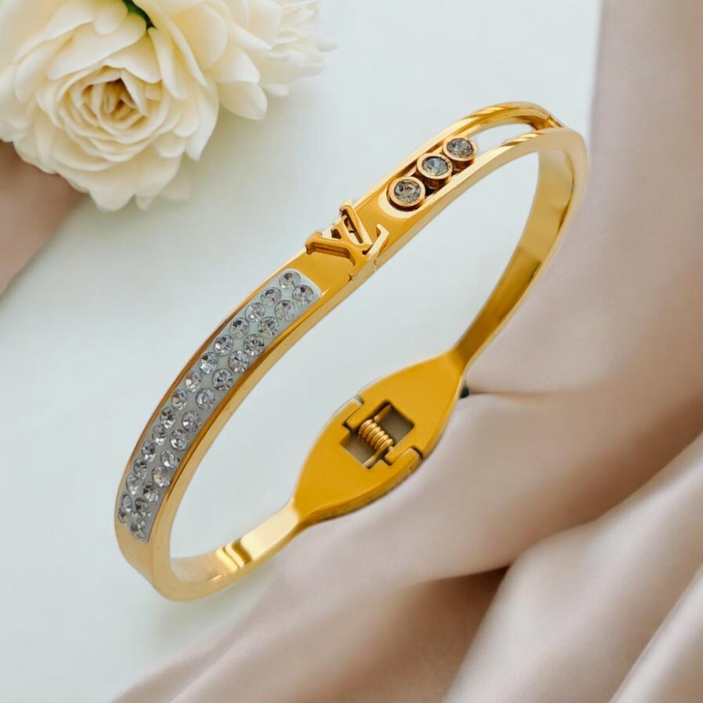 ladies gold bracelets