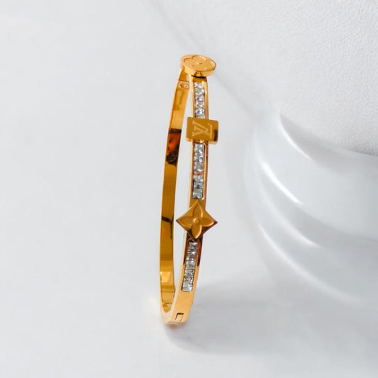 gold bracelets for women